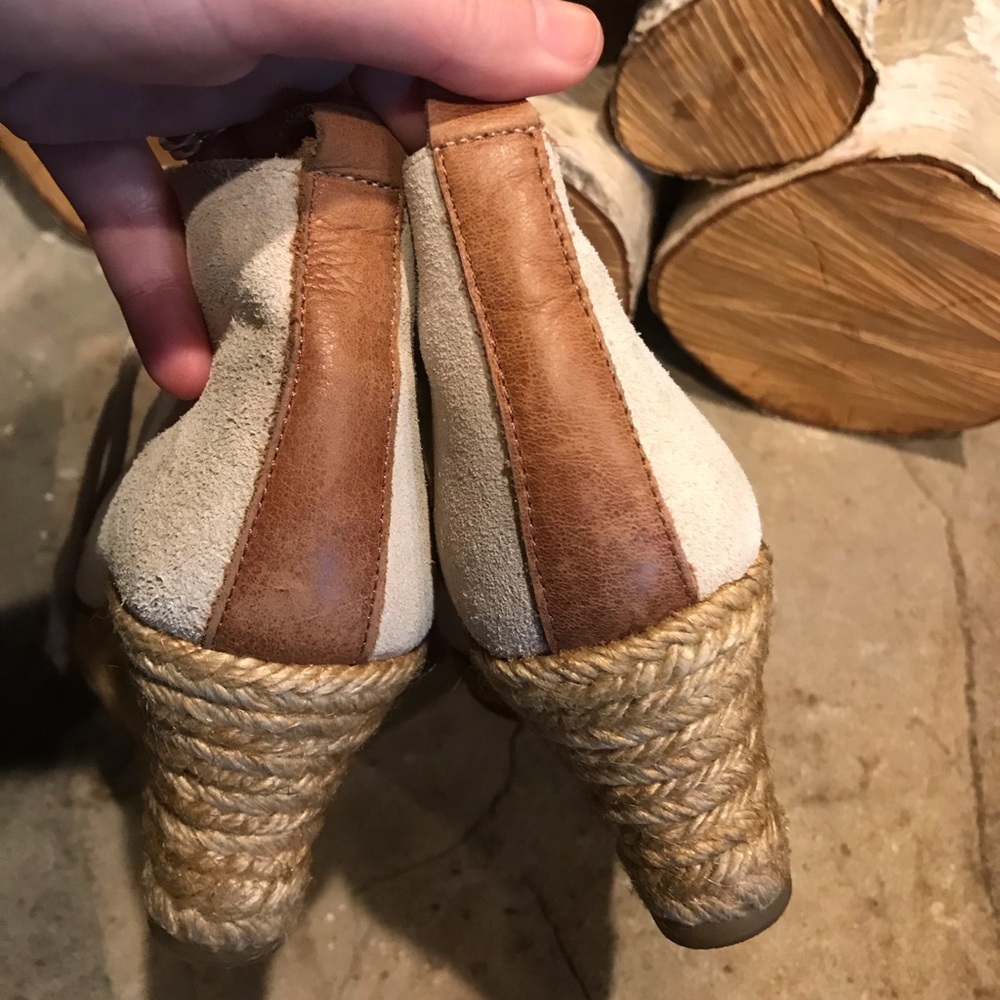 Booties - Picture 4 of 7